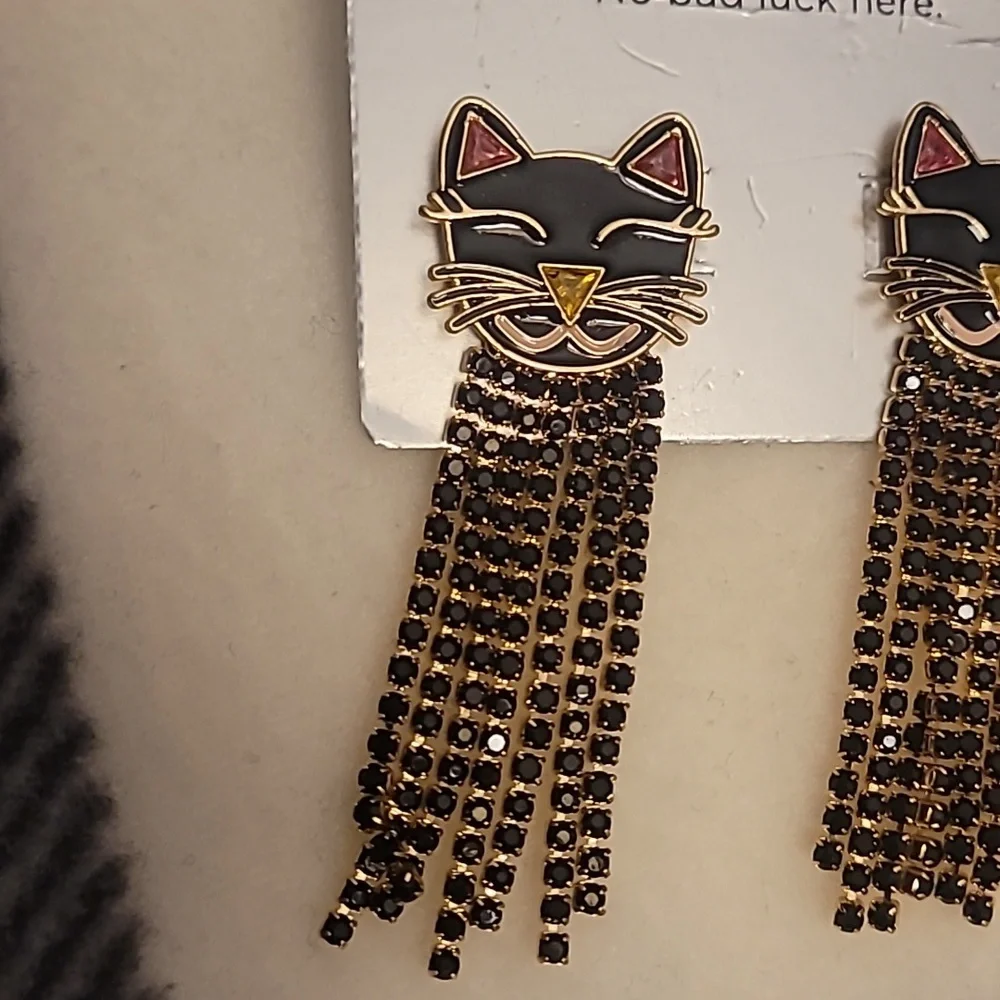SUGARFIX by BaubleBar Scaredy Cat Earrings NWT - Picture 2 of 4